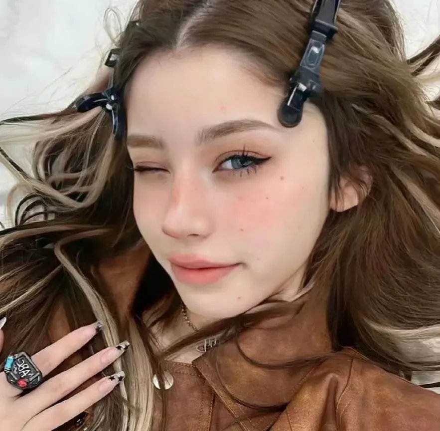 所有的猫都是灰色